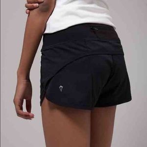 Ivivva speedy shorts